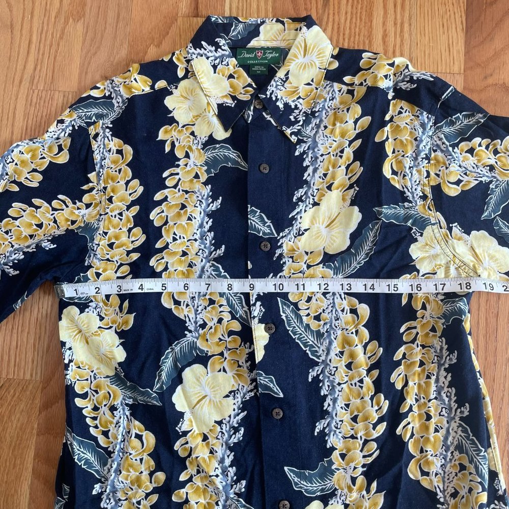 David Taylor Hawaiian Floral Shirt Button Up Men's Small Short Sleeve Blue Gold - Picture 6 of 7